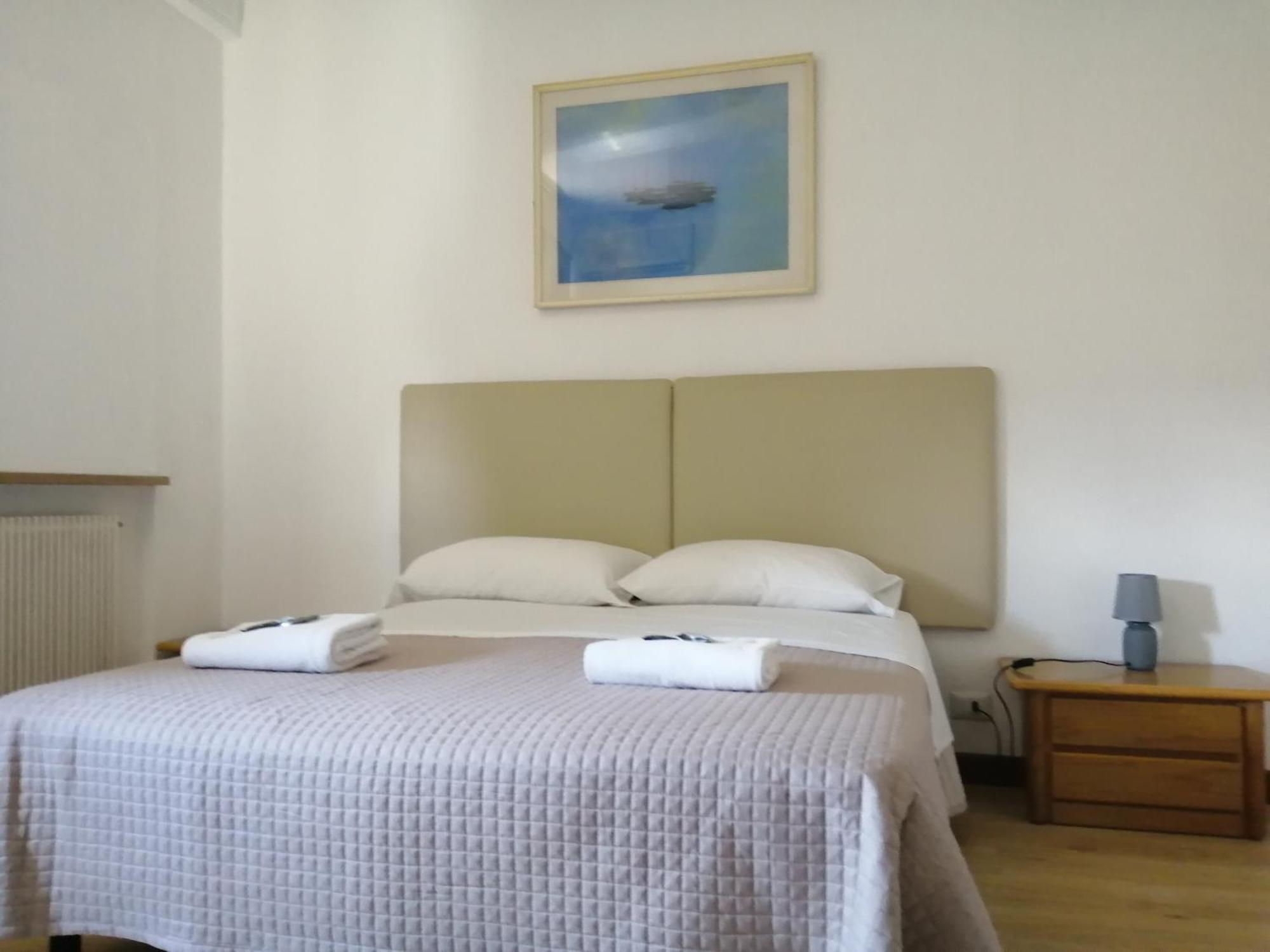 Bellaria Bed & Breakfast Voghera Rom bilde